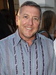 Head On Photo Festival's Moshe Rosenzveig among those from the eastern  suburbs honoured