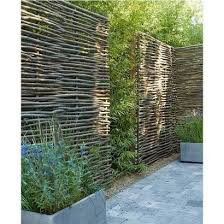 Staketen jardin bois clôturer pique bordure nature panneaux de clôture pieu. Cloture De Jardin 15 Idees Pour La Choisir