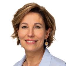 Bertine Hammink op LinkedIn: Na ruim 3 jaar heb ik mijn diploma Toegepaste  psychologie in ontvangst…