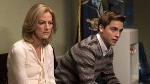 While fin and phoebe make wedding plans, benson and rollins try to help a homeless single mother who's being trafficked in exchange for safe housing. Watch Law Order Special Victims Unit Season 17 Episode 12 In Streaming Betaseries Com