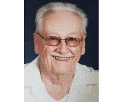 Nancy Ashe's Instagram, Twitter & Facebook