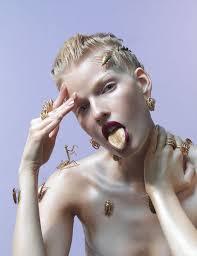 loveisspeed.......: Photographer Michael Baumgarten shot these  forward-thinking beauty editorials for both Vogue China and Vogue Italy.  With the help of make up artist Thomas De Kluyver and set design by Anna  Burns,