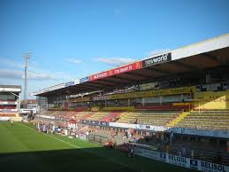 El futbolista podría cambiar de colores por unos 30 millones de euros, aunque informaciones de inglaterra afirman que los 'gunners' tienen hueco para él. Beyond The Barracks Kv Mechelen The Itinerant Football Watcher