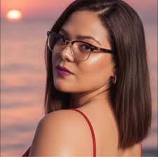 Mi niño de la nada... Mama, mira mis músculos 💪🤭🤣