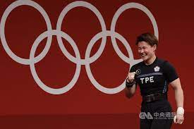 77公斤級 抓舉 177公斤 呂小軍 中國 Fxs7l1iynwoadm