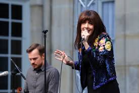 Une arrivée qui a bouleversé la carrière de la chanteuse. Nolwenn Leroy Publie Une Photo Exceptionnelle De Son Fils