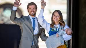 Was carl philip über die entscheidung seines vaters denkt und welche konsequenzen sich für. Prinzessin Sofia Von Schweden Goldig Dieser Anblick Lasst Royals Herzen Schmelzen News De