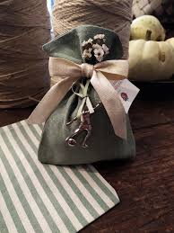 Bomboniere offerta 2021 scatole in porcellana bianca e from www.bombonierelarosa.it. Oggetti Fioreria Ardesia Cazzago Di Pianiga