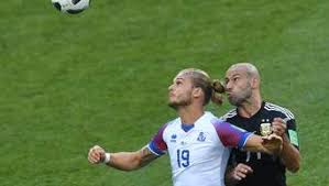 Sv sandhausen's manager has joked that plans are in place to expand their stadium due to the number of female admirers iceland's rurik gislason has gained during the world cup. Fussball Wm 2018 Rurik Gislason Vom Sv Sandhausen Ist Der Social Media Star Fussball Wm