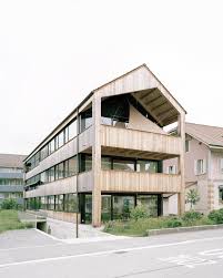 Old Age Housing In The Town Center Freiluft Architekten House Styles Architecture House