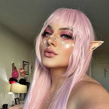 Will Ferrell dressed up as Buddy the Elf at the Flyers-Kings game tonight  🎄😂