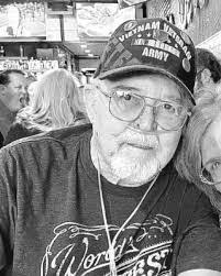 Layne Mcdonald's Instagram, Twitter & Facebook