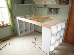 Bett auf podest inspirierend paravent selber bauen bett podest. Nicht Von Schlechten Eltern Ikea Diy Schlafzimmer Diy Bastelzimmer Schreibtisch