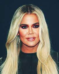 Khloe showed off the beautiful bouquet of roses tristan sent hercredit: Wksyxpf56g7emm