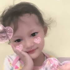 DOKTORL TERMUDA SE PAPUA ASAL SUKU MEE DR FLORIDA-USA laki sederhana itu d  pu nama Manfred Gobai, asli Suku Mee asal, Paniai, Ia tamat dgn hasil yang  memuaskan. Orangtuanya tak sehebat kita