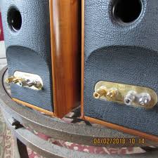 Sonus faber redsignum/red bookself with original box , sms 96612172. Sonus Faber Signum Audio Asylum Trader