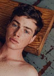 Joshua Melnick's Instagram, Twitter & Facebook