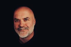 Exploring Life & Business with Jonathan Moore of Interlinked