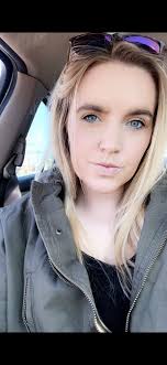 Stephanie Devine✨ (@steph_devine)