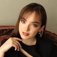 Victoria Viera (@victoriavieraa)