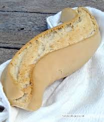 In calabria il pane viene lavorato. U Pistolu Ri Pani Detto Il Pane Di Casa