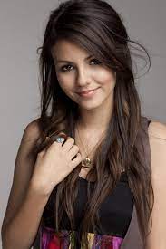 A Formal Long Straight Hairstyle Can Be Best Described As Elegant Structured Smooth And Tailored Long Hair Styles Hair Styles 2014 Straight Hairstyles
