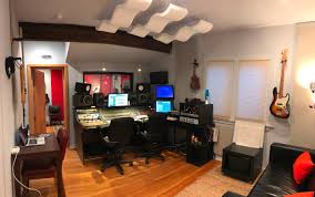 Private Eagle Rock Recording Studio With Relaxing Quiet Garden Los Angeles Ca Production Peerspace
