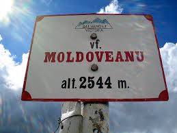 Moldoveanu Peak Fagaras Traveling By Yourself Romania