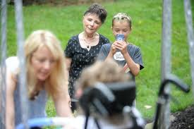 PHOTO GALLERY: Emmie Wanzer's new swing