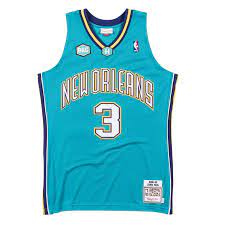 You absolutely love the newest jersey of your favorite team, and you're always looking for some team gear that'll give you a cool spirit look! Authentische New Orleans Hornets Chris Paul Jersey 2005 06