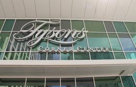 Love It Or Loathe It Tysons Corner Mall Turns 50 This Week And It S Booming Wamu