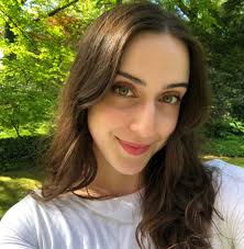 🐦‍⬛ meet our editors (pt. 1)! 🐦‍⬛ Theodore Heil is a junior at Sarah  Lawrence College, studying writing and art history. He currently divides  his time between reading marxist feminist analyses on