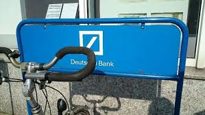 Bic (bank identifier code) und bankleitzahl (blz) von deutsche bank mit sitz in 23547 lübeck nachschlagen. Deutsche Bank Filiale In Lubeck In Das Ortliche