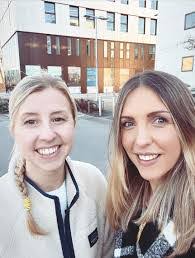 Anna Howlett's Instagram, Twitter & Facebook