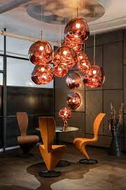Italian luxury lighting inizia la sua attività nel settore della lavorazione artigianale. Lighting Design The Best High End Italian Brands