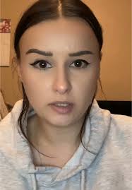 Discovering Surprising Facts with ThreadBanger