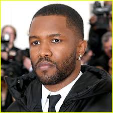 No hablará de mí ni hablará de esto lo que él quiere de ti yo no se lo negaría si esto no me ha partido ya no me partiré nunca si puedo soportar lo que siento porque me estoy cayendo. Frank Ocean Photos News And Videos Just Jared