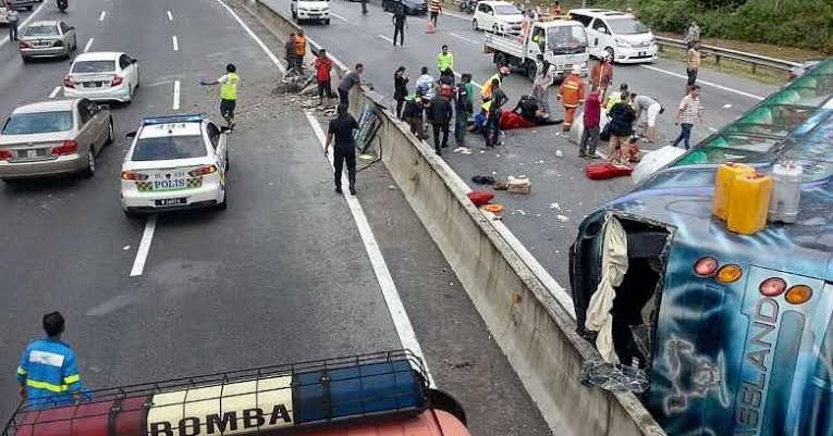 Image result for road accident in malaysia"