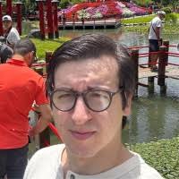 5800+ "Almodóvar" profiles