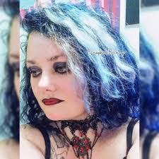 Debbie Wisner's Instagram, Twitter & Facebook