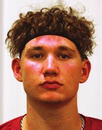 Stephen Lisle's Instagram, Twitter & Facebook