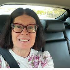 Anita Schmidt's Instagram, Twitter & Facebook