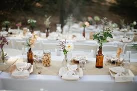 Hippiefeeling Und Schleierkraut Hochzeit Gedecke Hochzeitsflaschen Hochzeitstisch