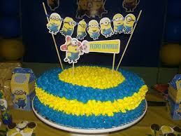 Welcome back cake hunters, in this occasion i try to make you like with birthday cake, because these cakes below are really yummy to cake hunters. Free Printable Cake Toppers For A Minions Party Oh My Fiesta In English