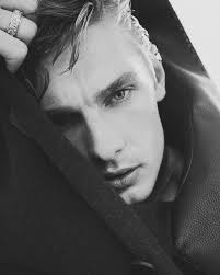 Tommy Marr (@tommymarr) • Instagram photos and videos