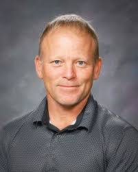 Jason Downer's Instagram, Twitter & Facebook