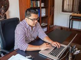 12 Things You Can Write Off On Your Taxes If You Work From Home