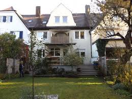 Attraktive grundstücke zum kauf für jedes budget, auch von privat! Haus Zum Verkauf 80939 Munchen Schwabing Freimann Unter Der Linde 8 Mapio Net