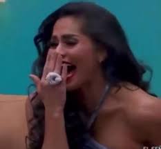 Tanto dijeron que Dania no tendría trabajo ni proyectos y literal se la ha  pasado viajando y en podcast, programas y entrevistas. Mientras otras  pidiendo regalos en tiktok junto con erubey #LCDLFAllStars