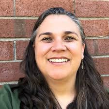 Heather Roscoe's Instagram, Twitter & Facebook